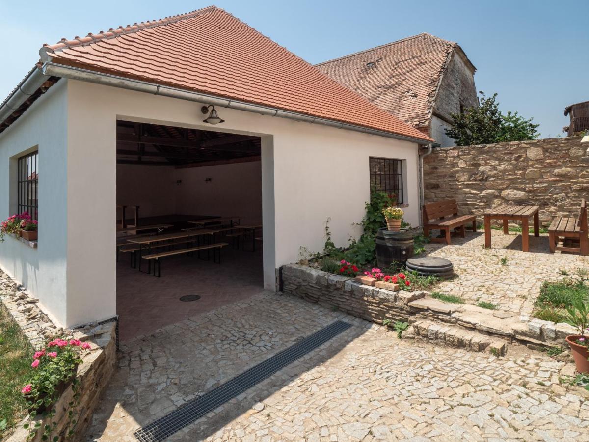 Penzion Andel Šatov Exteriér fotografie
